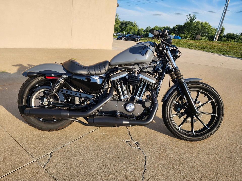 2022 Harley-Davidson Iron 883