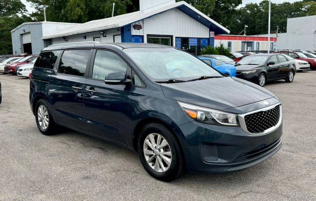 2015 KIA Sedona