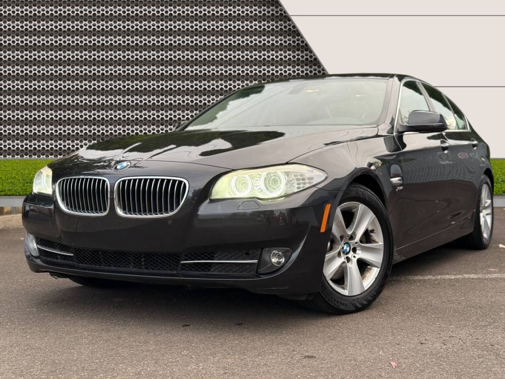 2012 BMW 5-Series