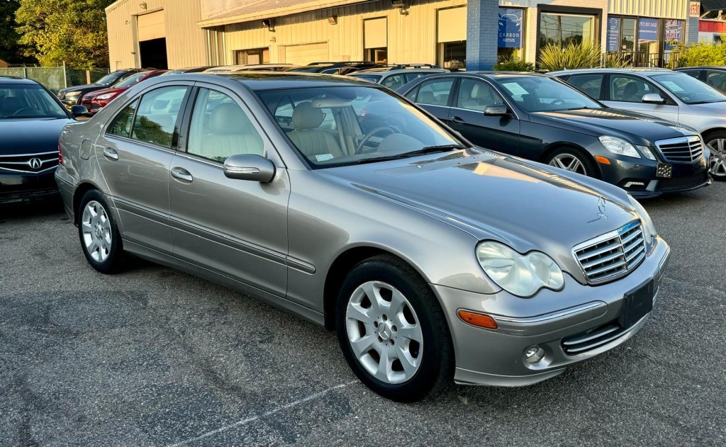 2005 Mercedes-Benz C-Class