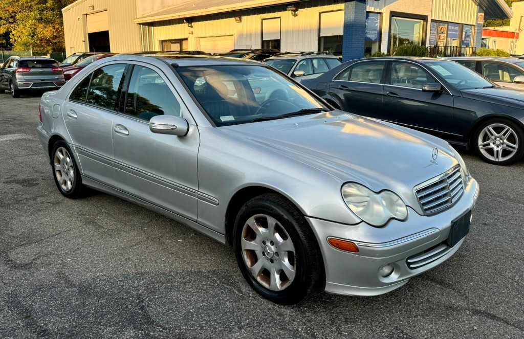 2005 Mercedes-Benz C-Class