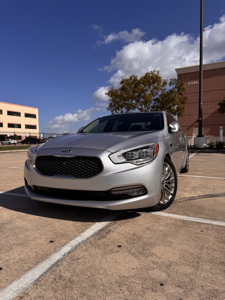 2015 KIA K900