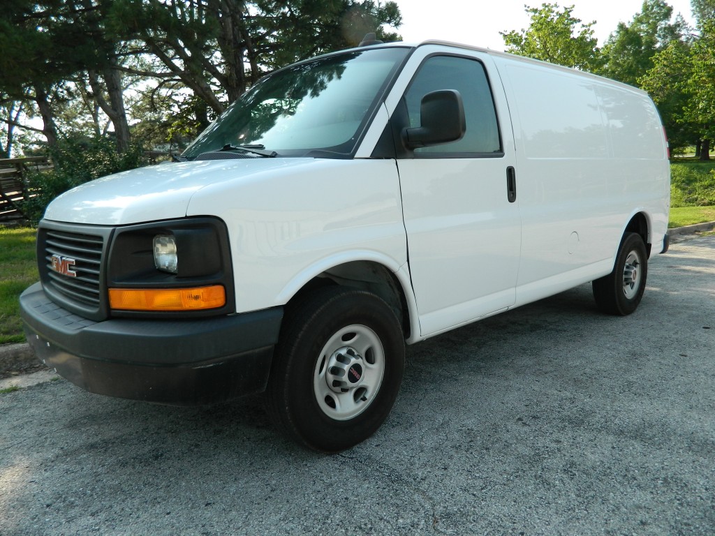 2017 GMC Savana