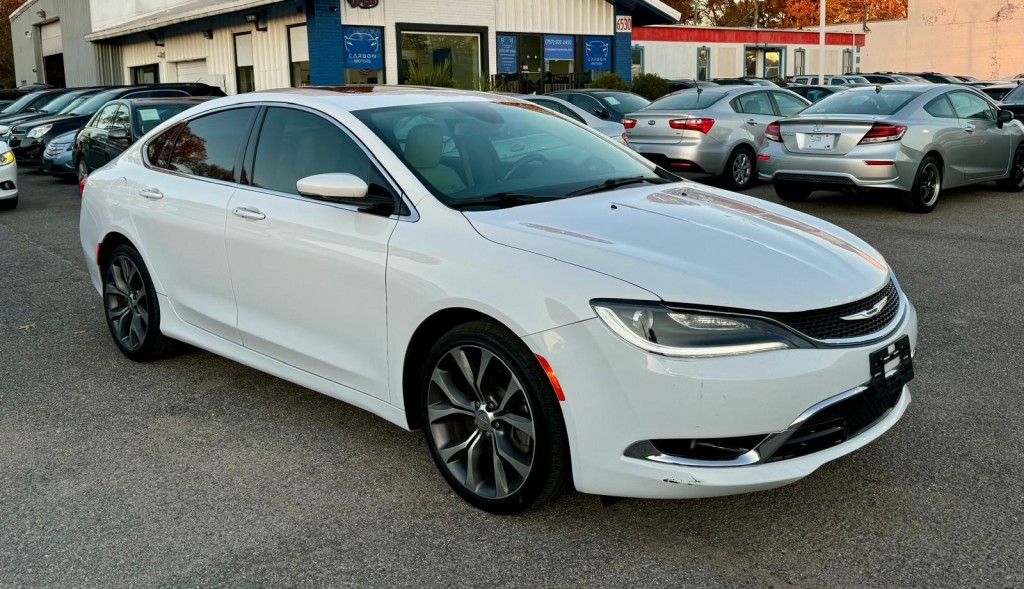 2015 Chrysler 200