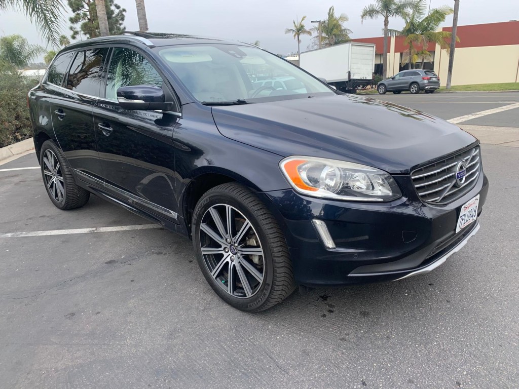 2016 Volvo XC60
