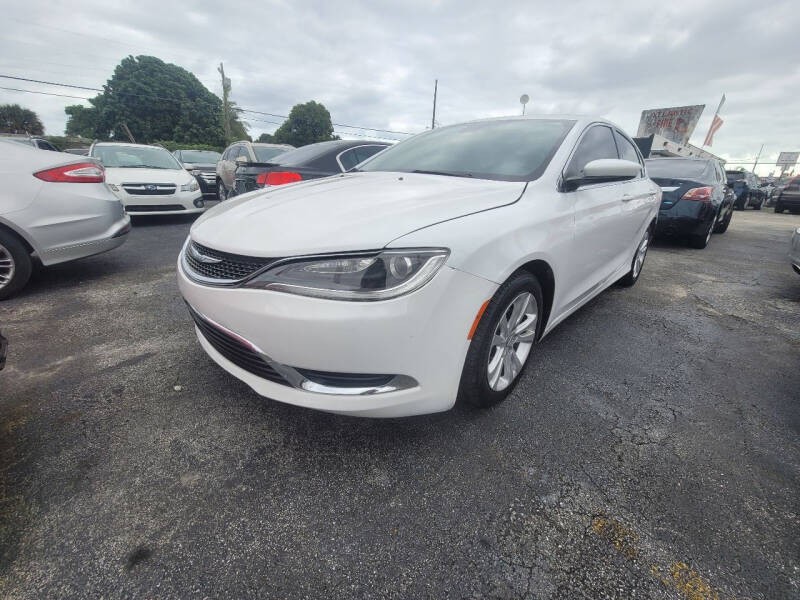 2016 Chrysler 200