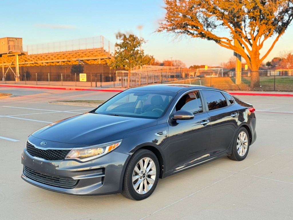 2017 KIA Optima
