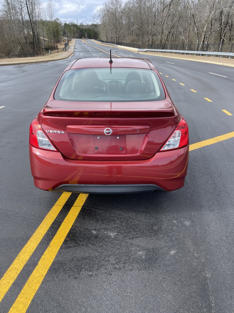2018 Nissan Versa