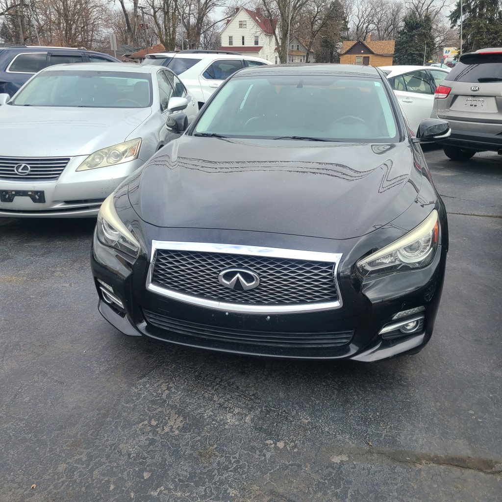 2014 Infiniti Q50
