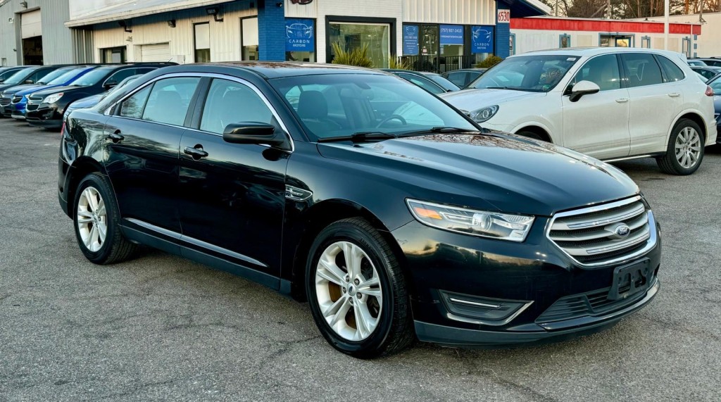 2015 Ford Taurus