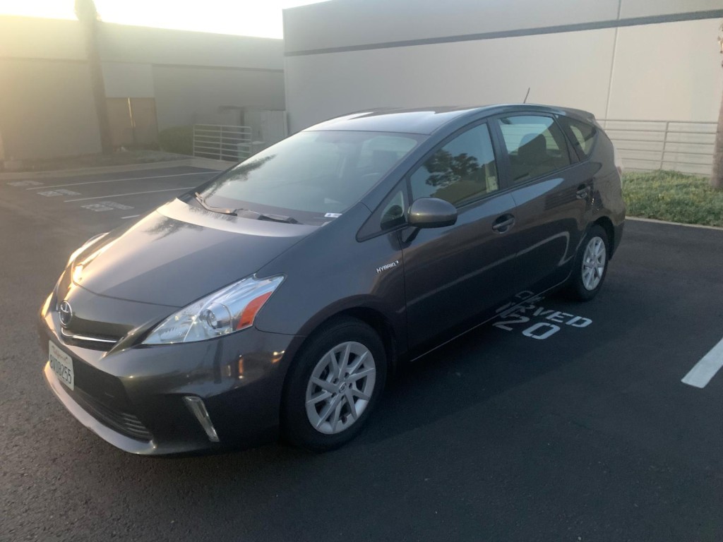 2014 Toyota TOYOTA PRIUS V THREE