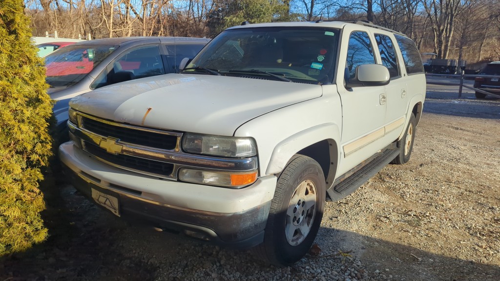 2004 Chevrolet Suburban