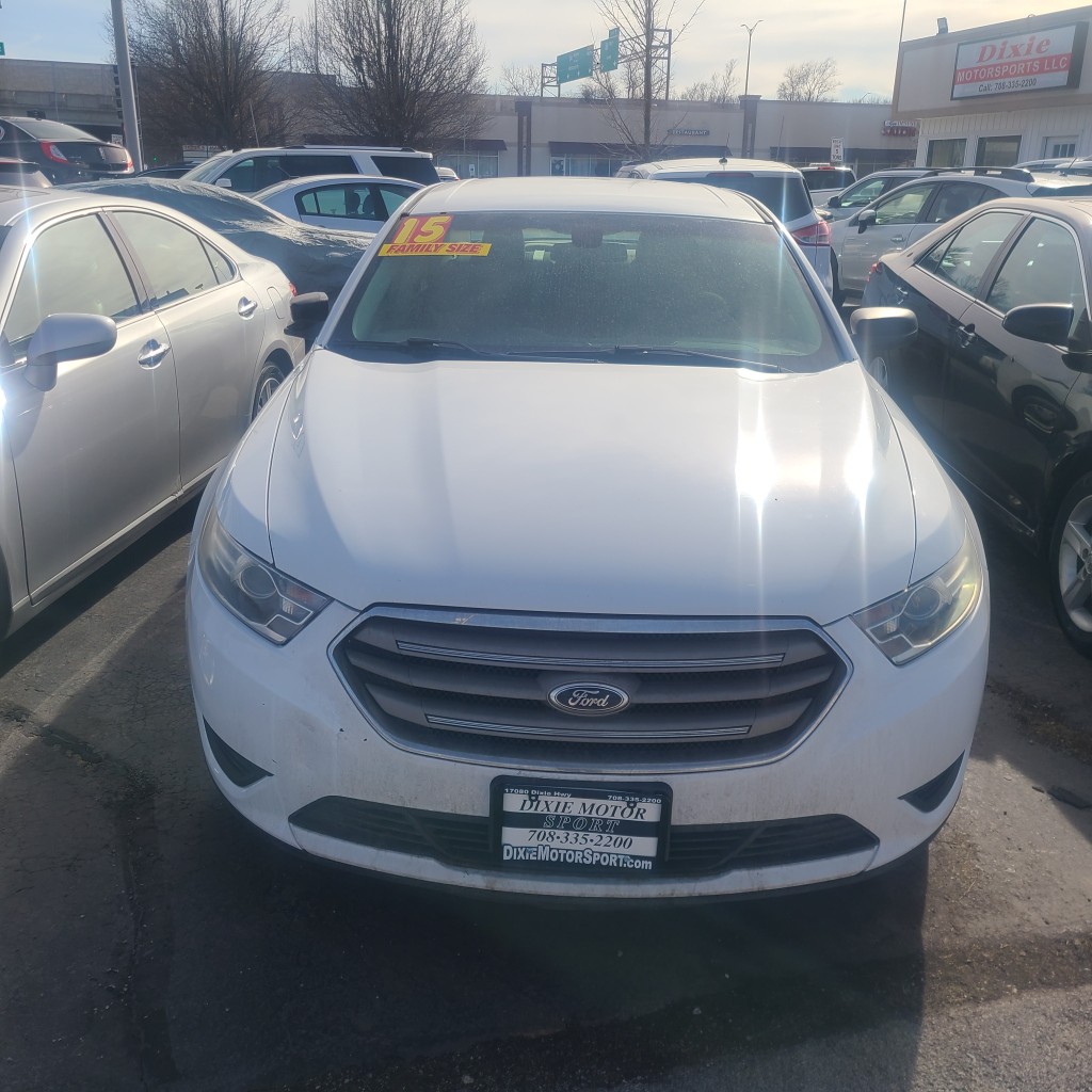 2015 Ford Taurus