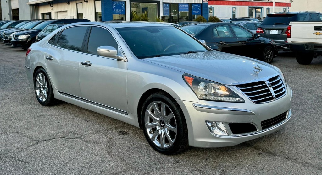 2013 Hyundai Equus