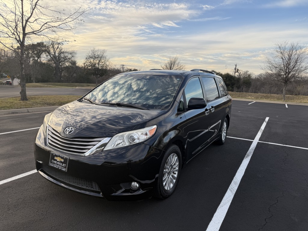 2016 Toyota Sienna
