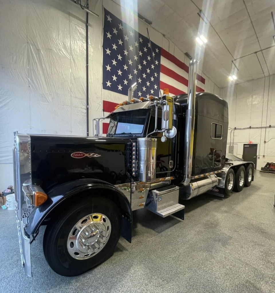 2007 Peterbilt 379