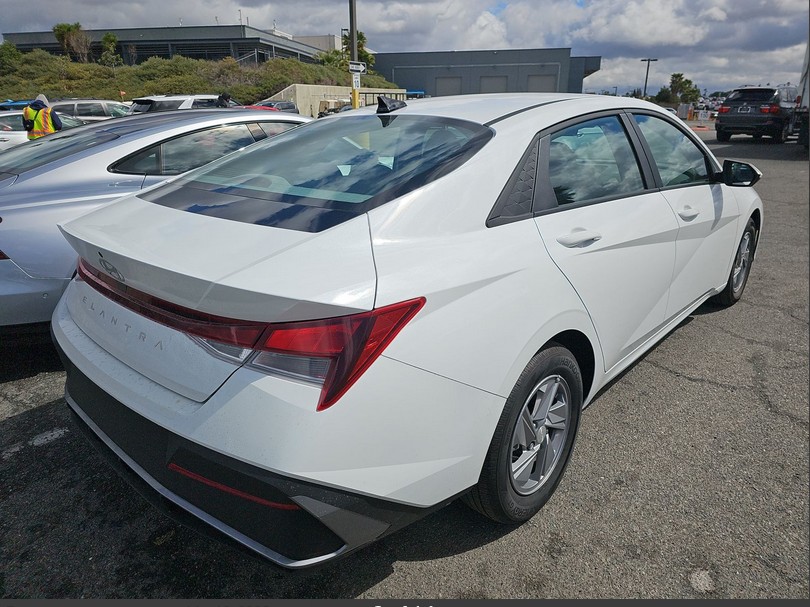 2024 Hyundai Elantra