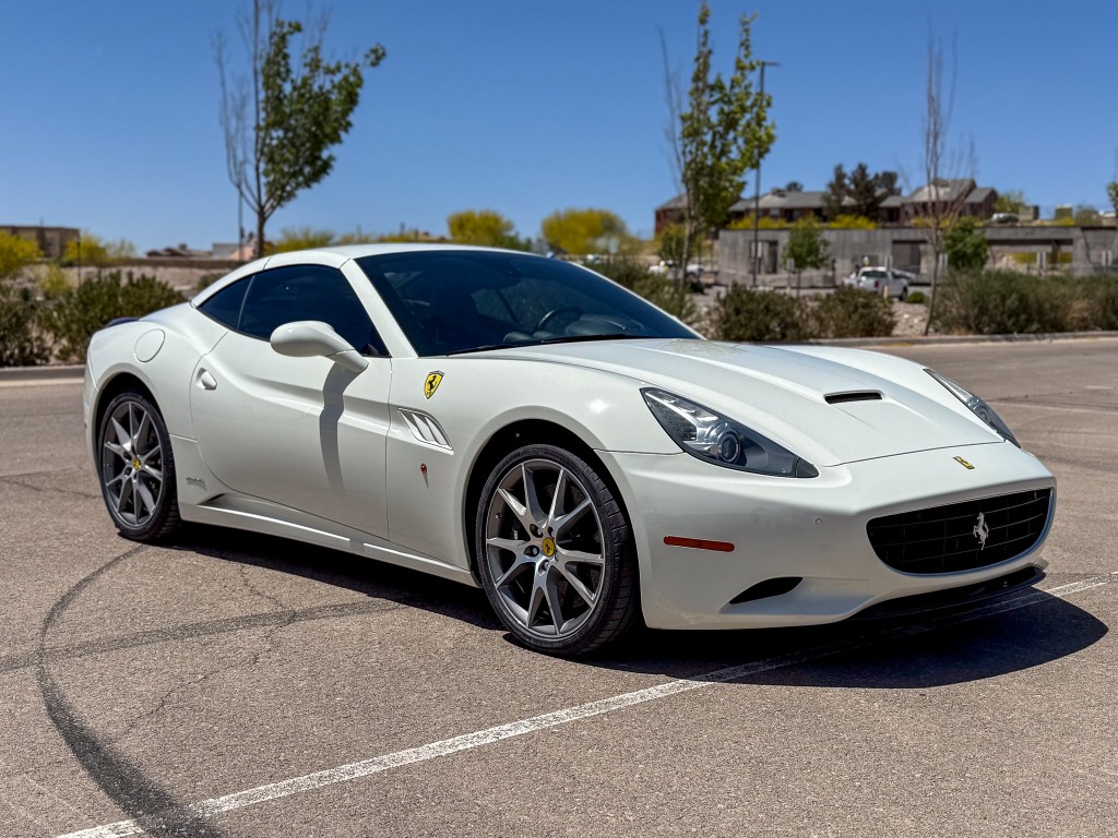 2010 Ferrari California