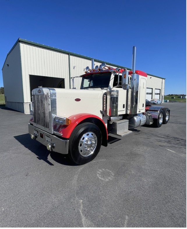 2005 Peterbilt 379