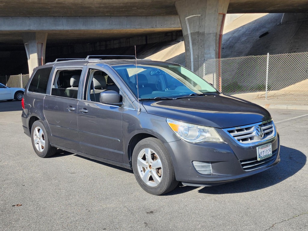2011 Volkswagen Routan
