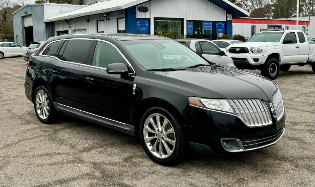 2011 Lincoln MKT