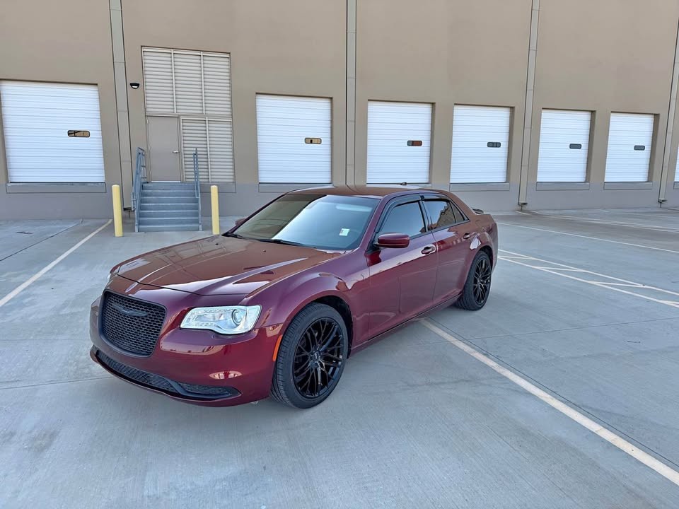 2023 Chrysler 300