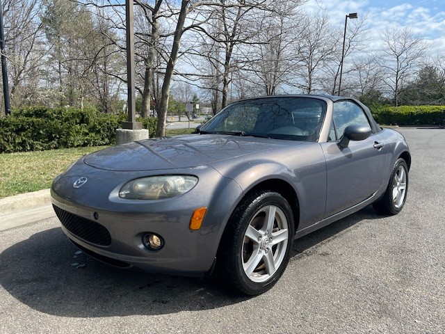 2006 Mazda MX-5 Miata