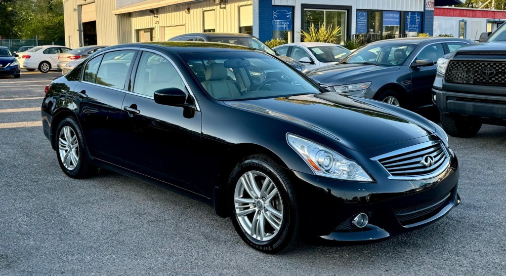 2012 Infiniti G25