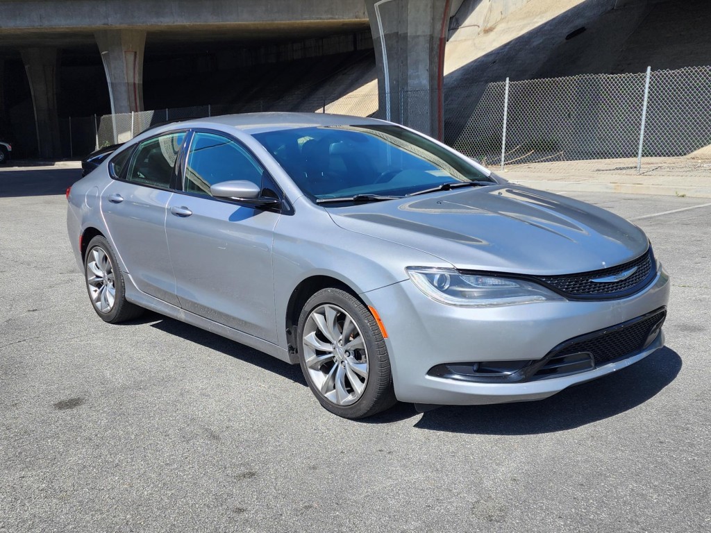 2015 Chrysler 200