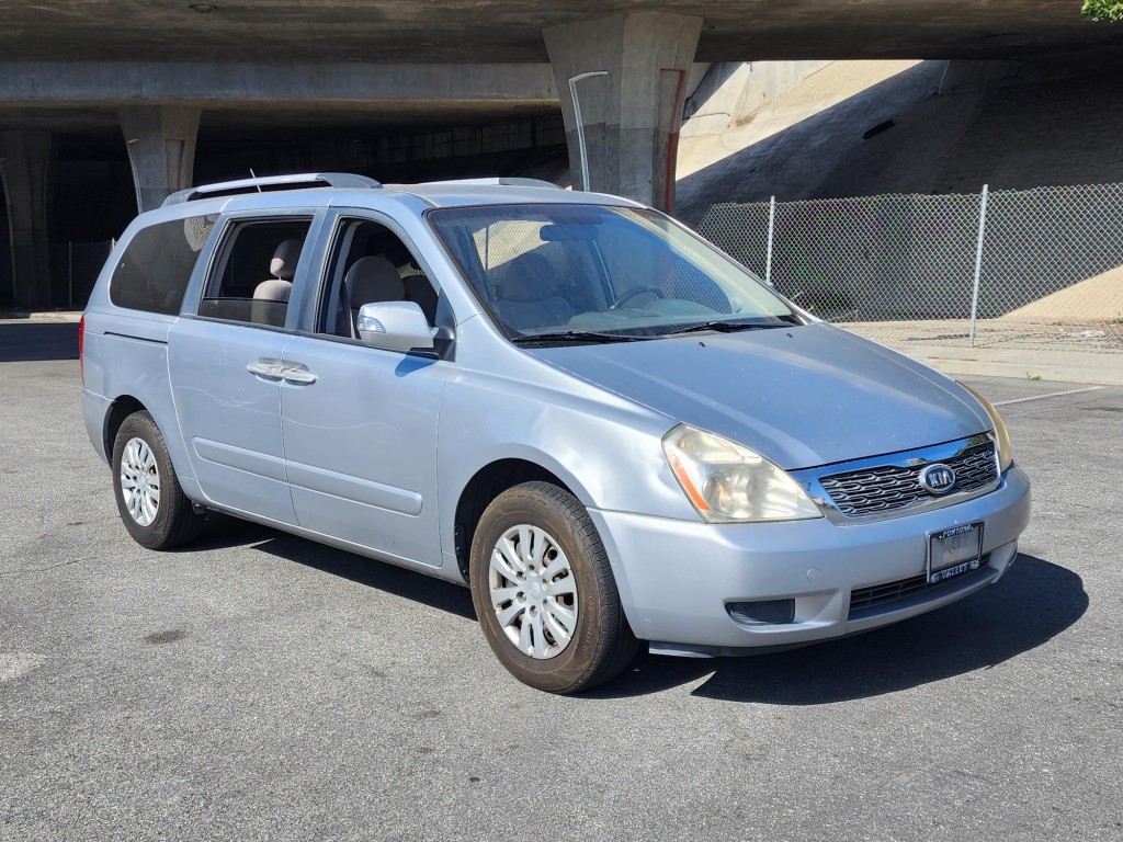 2011 KIA Sedona