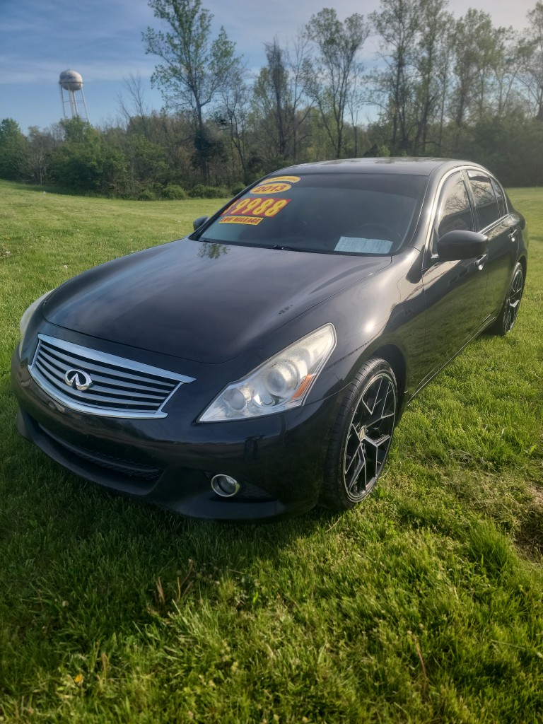 2013 Infiniti G37