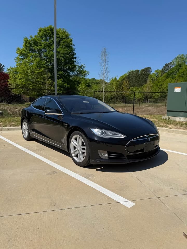 2013 Tesla Model S