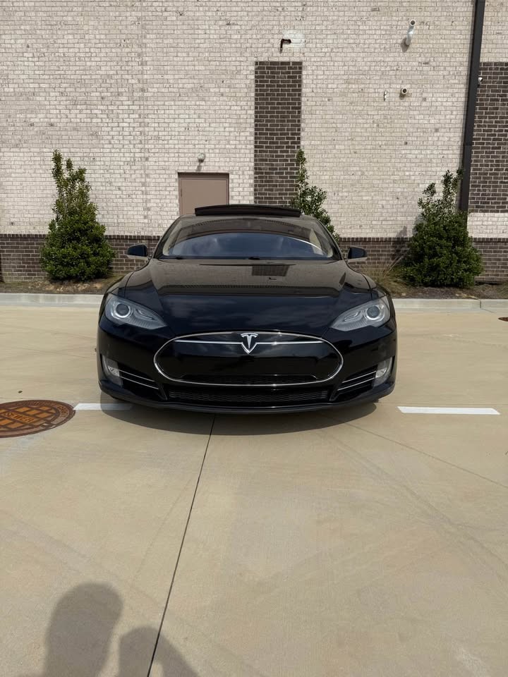 2013 Tesla Model S