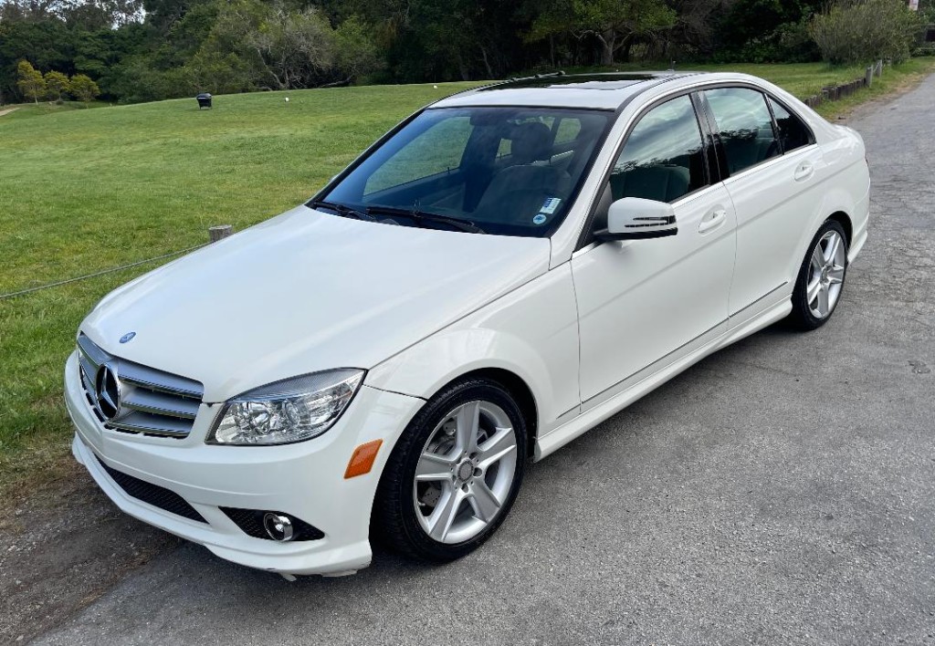 2010 Mercedes-Benz C-Class