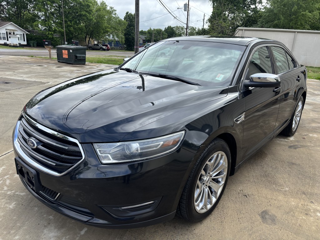 2015 Ford Taurus