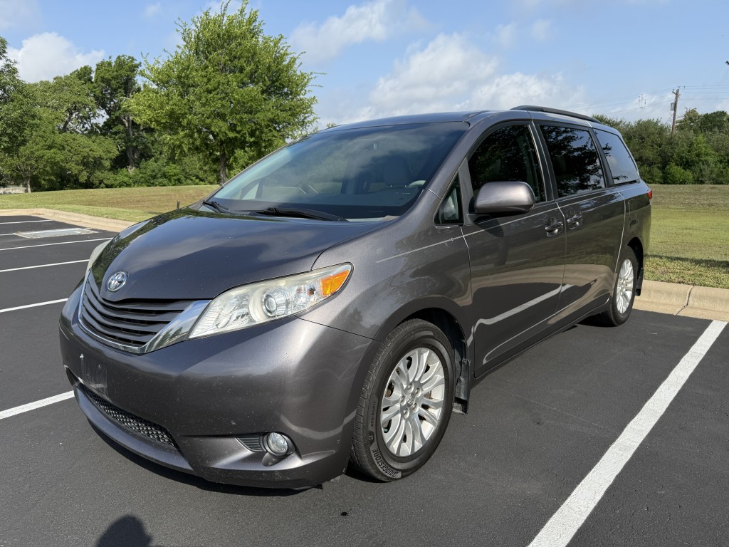 2014 Toyota Sienna
