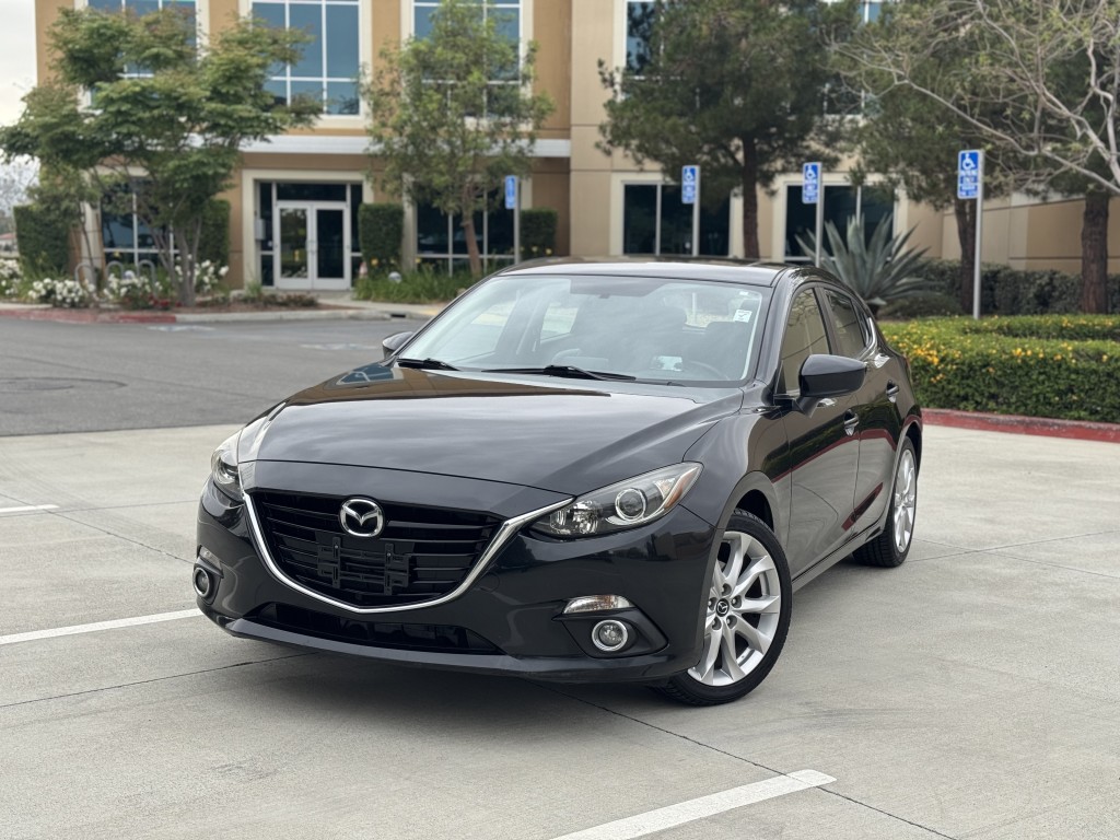 2015 Mazda MAZDA3