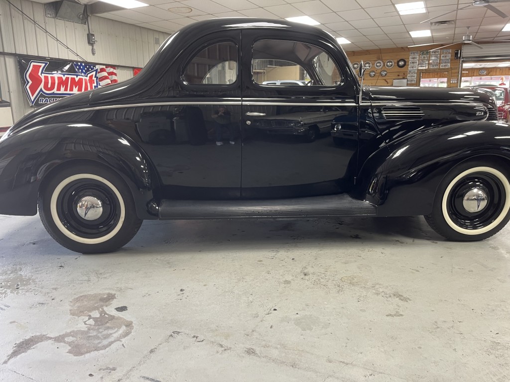 1939 Ford Coupe