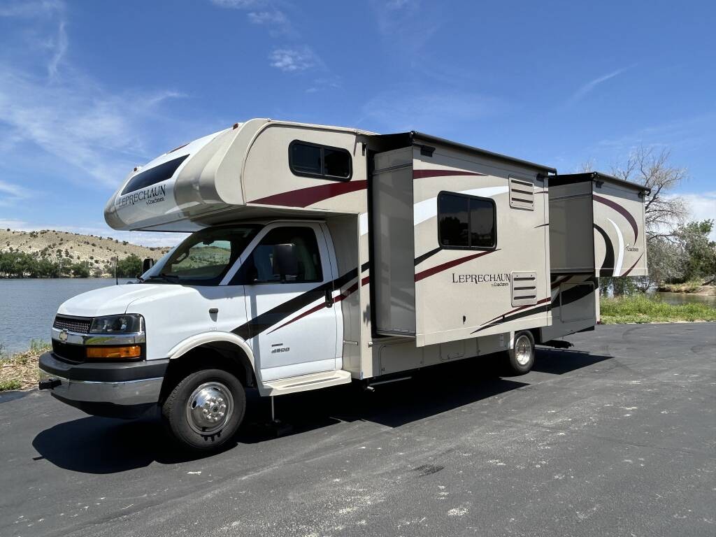 2018 Coachmen Leprechaun 260DS