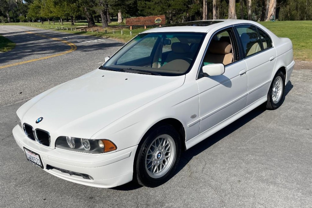 2002 BMW 5-Series