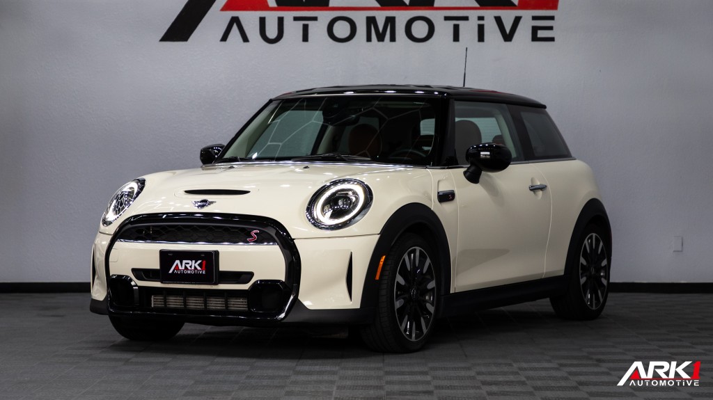 2023 Mini 3-Door