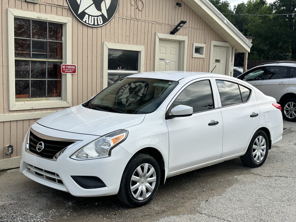 2018 Nissan Versa