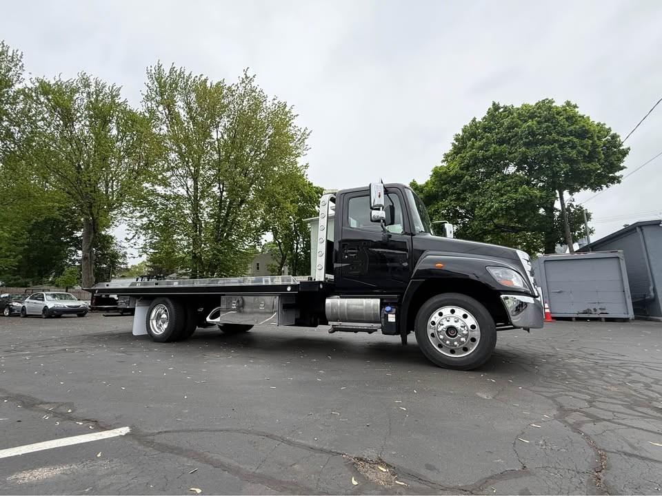2015 Hino 268