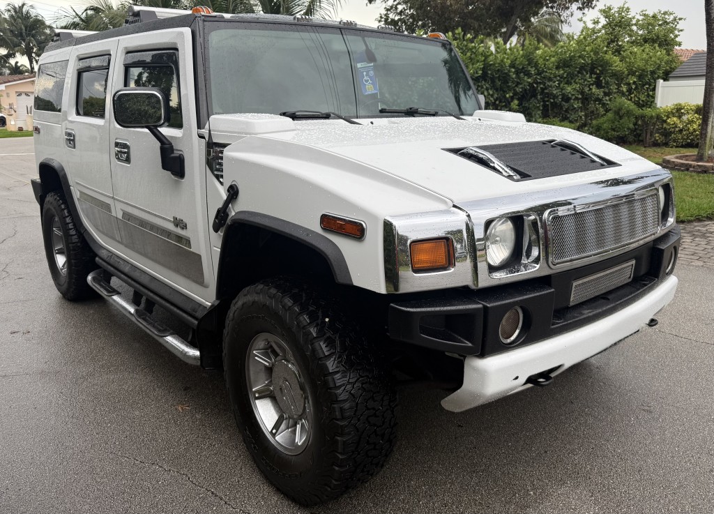 2005 HUMMER H2