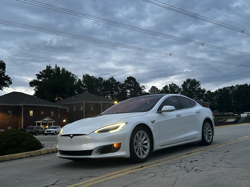 2017 Tesla Model S