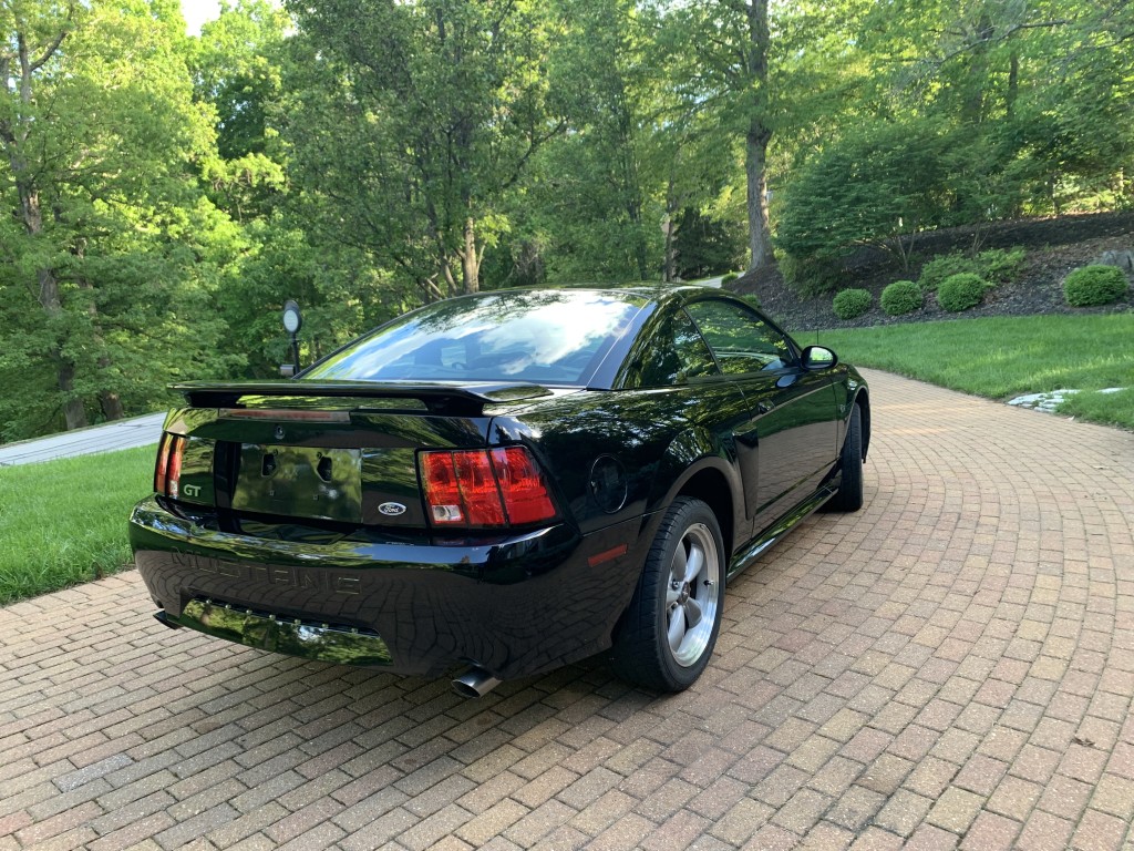 2001 Ford Mustang