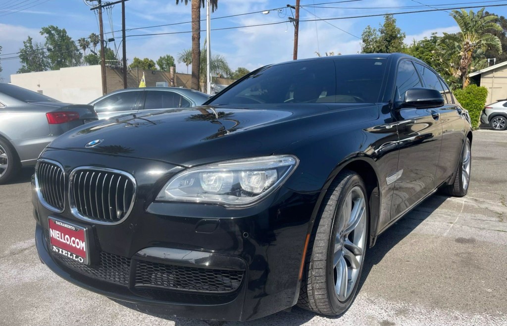 2013 BMW 7-Series