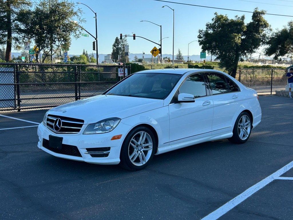 2014 Mercedes-Benz C-Class