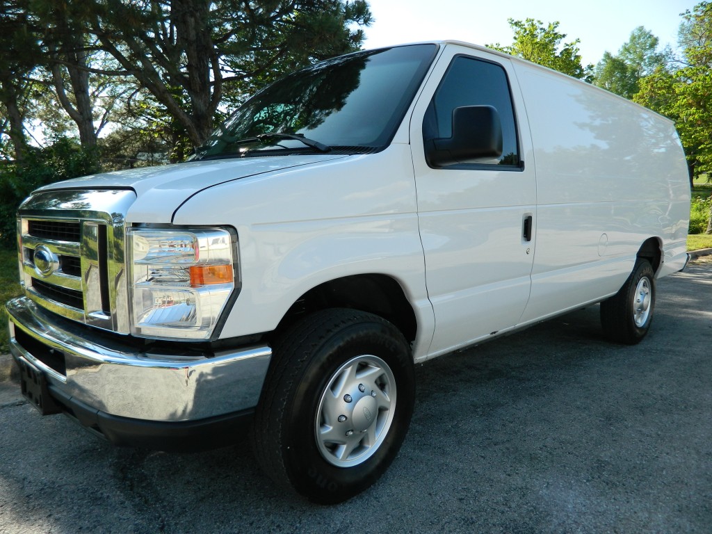 2011 Ford E-Series Van