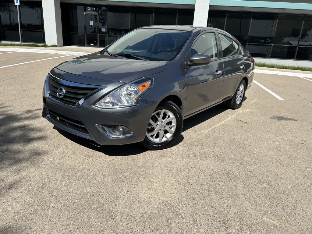 2018 Nissan Versa